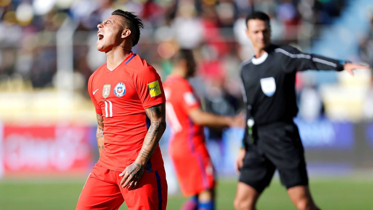 Bolivia 1 0 Chile La Roja Complica Su Pase Al Mundial 2018 As Chile