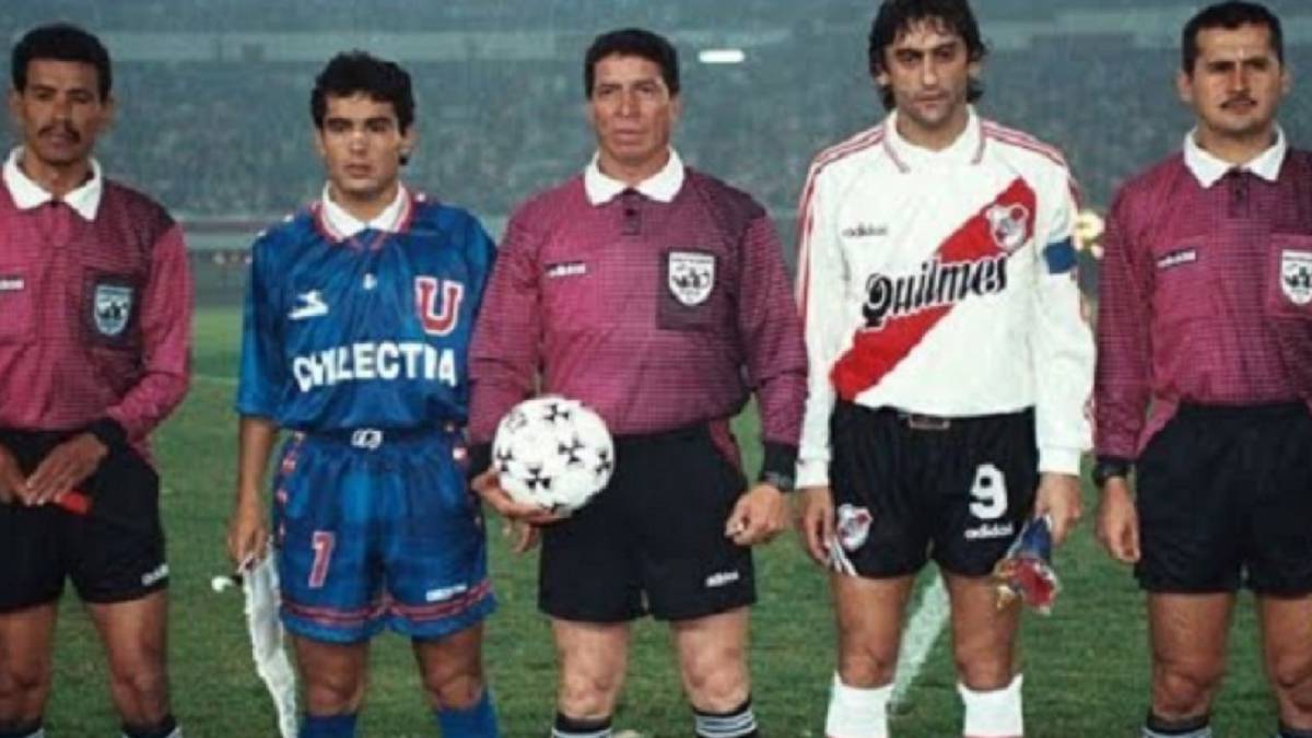 Titulos E Historia La Impecable Decada De Valencia Como Jugador De La U As Chile